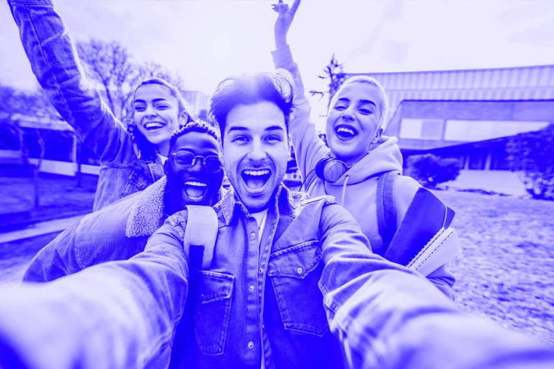 S'inscrire à une formation diplômante sur parcoursup en commerce à Bordeaux